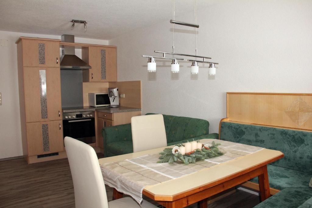 Haus Heidrun Apartman Fendels Szoba fotó